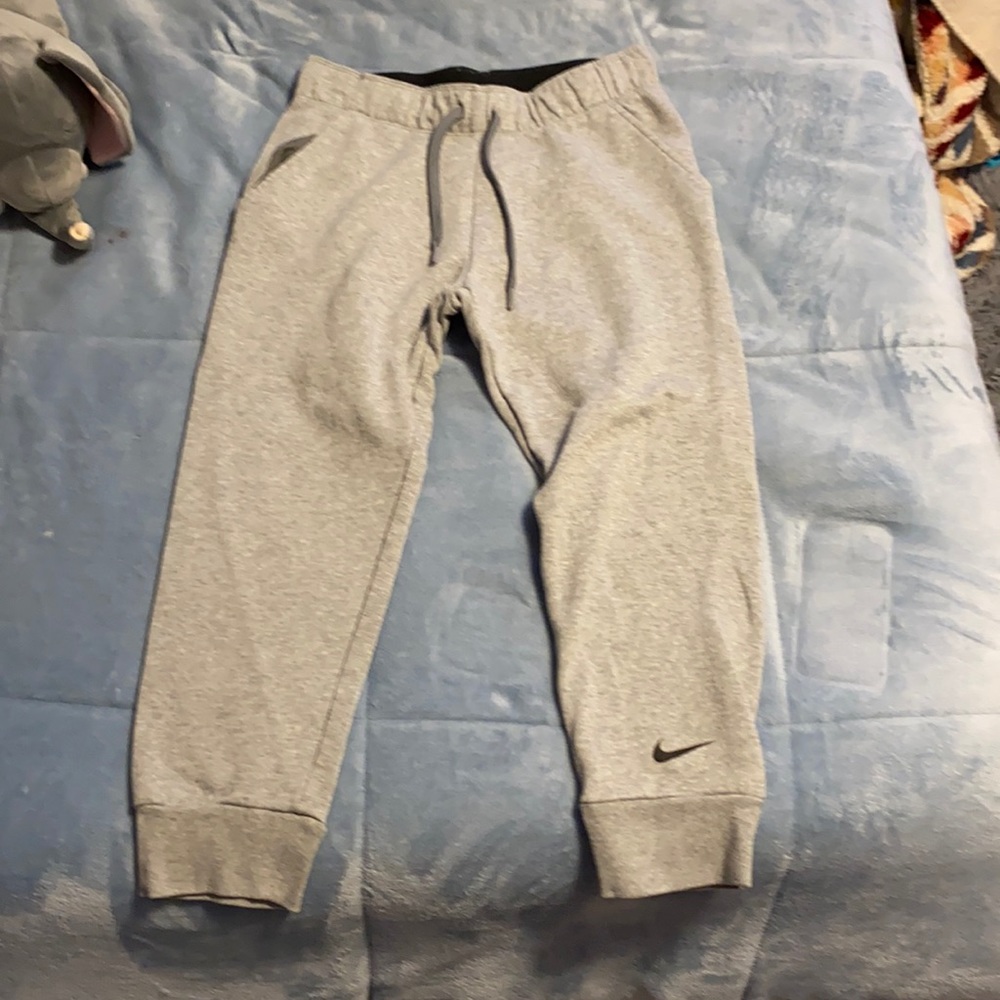 Nike dry fit sweatpants